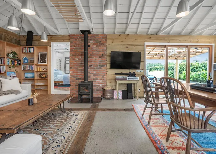 The Longwood Barn